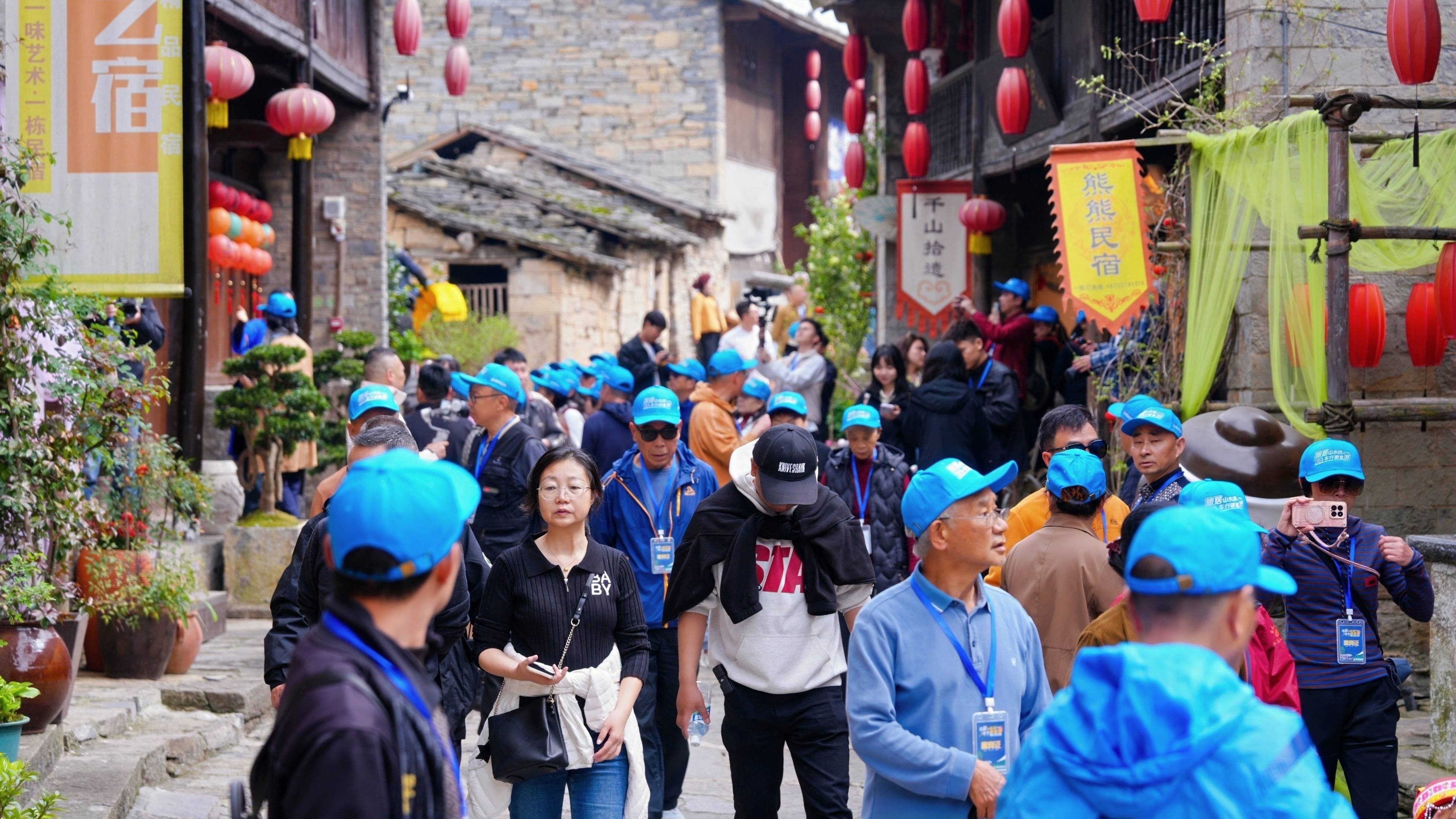 vala亮相贵州旅发大会