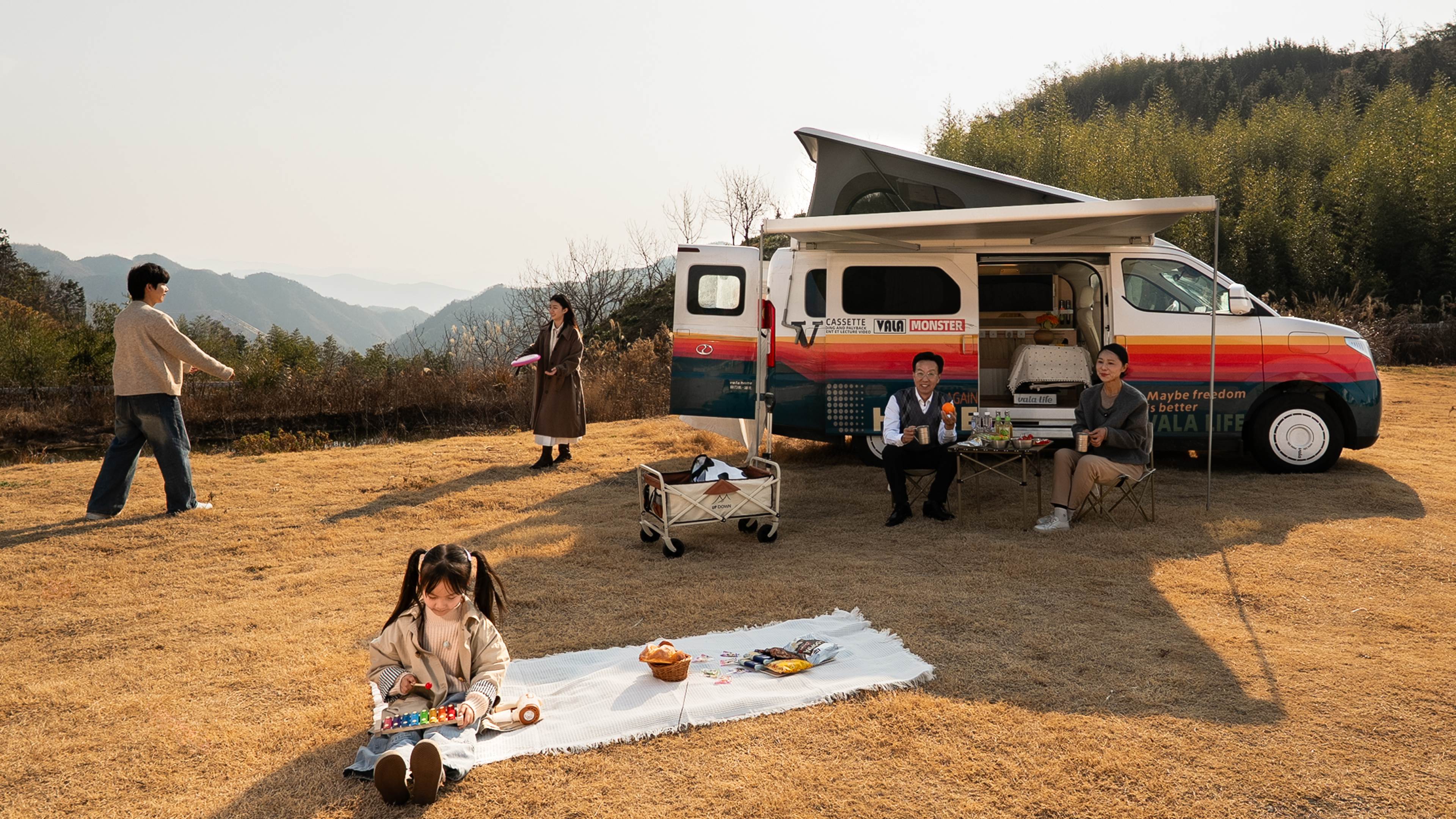 斜升顶搭配侧天幕 畅想移动的“小别墅”